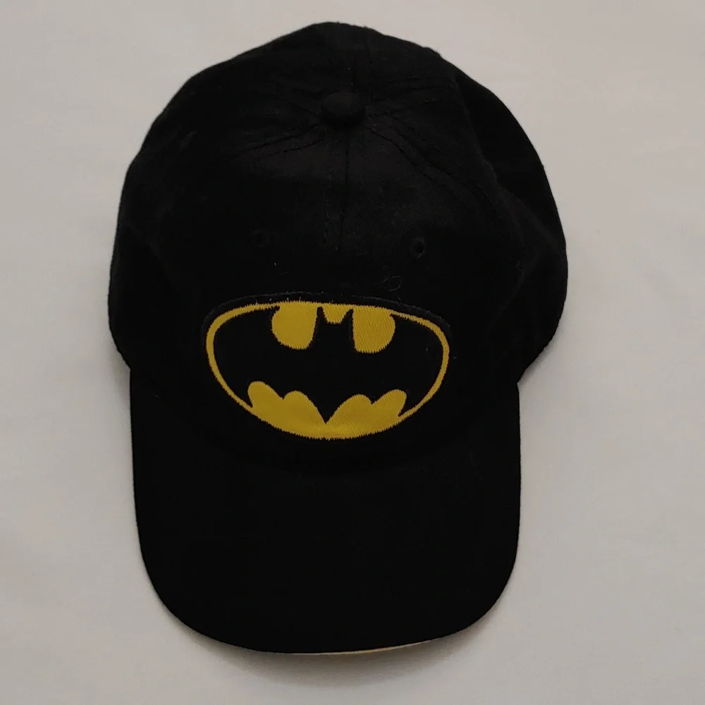Batman Youth Size Medium Hat with Elastic Stretch Panel at Back